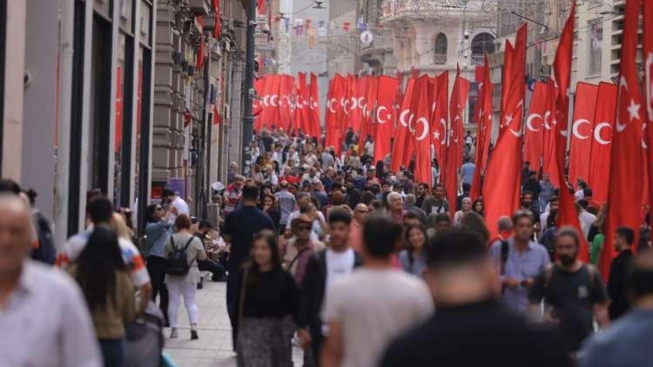 Milli marşlarda ilginç detay! İşte ülkeleri marşlarının ilk kelimesi...