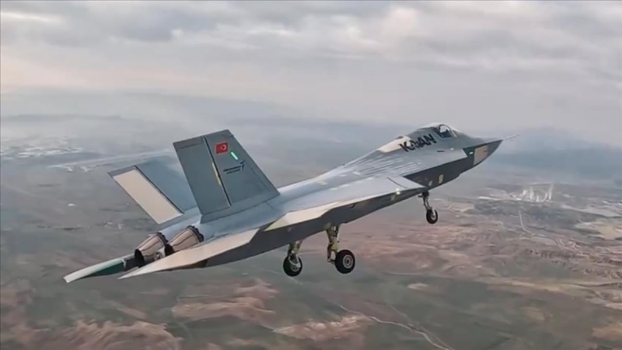 Foto - Milli muharip uçak KAAN’a "yedek kalp" geldi! İşte gizli güç ve 320 km hıza ulaşan "avcı" dronlar