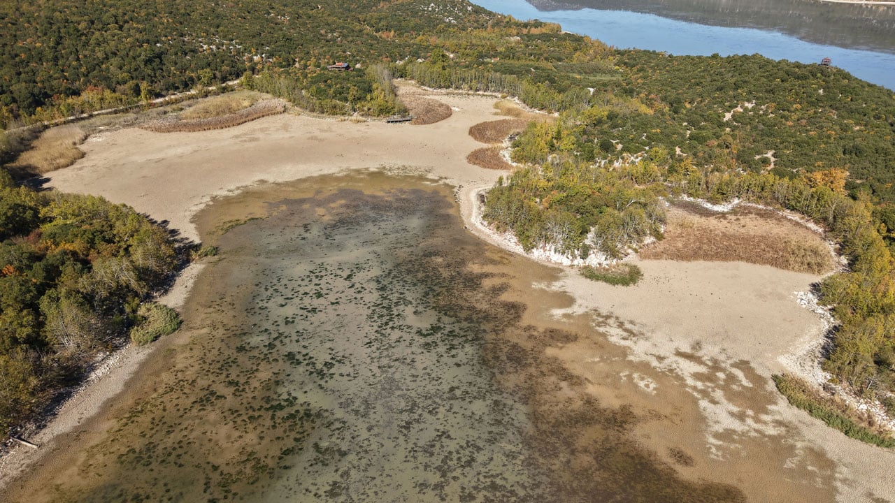 Foto - 'Milli park' özelliği tehlikede! Kovada Gölü’nde sessizlik çöktü