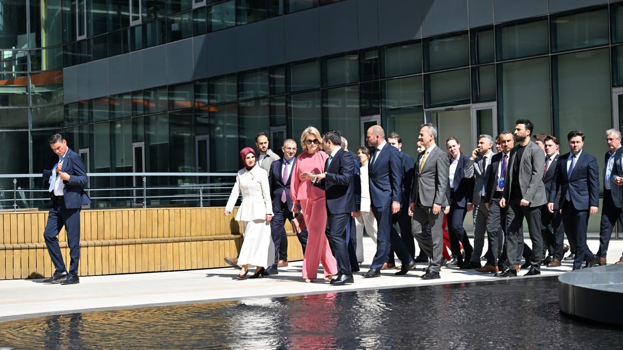 Foto - Milli Siha'ları inceledi... Belçika Kraliçesi Mathilde Baykar'ı ziyaret etti...