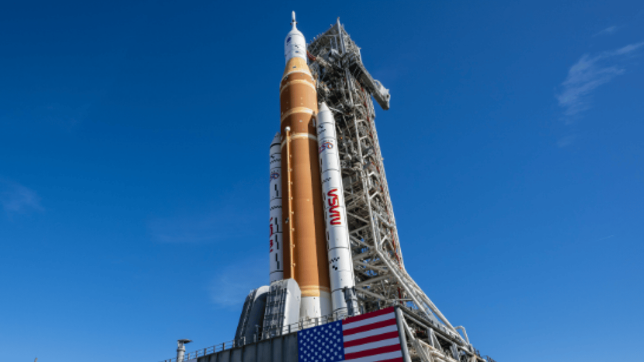 Foto - Milyar dolarlık roket rampadan indirildi: Fırlatma ertelendi