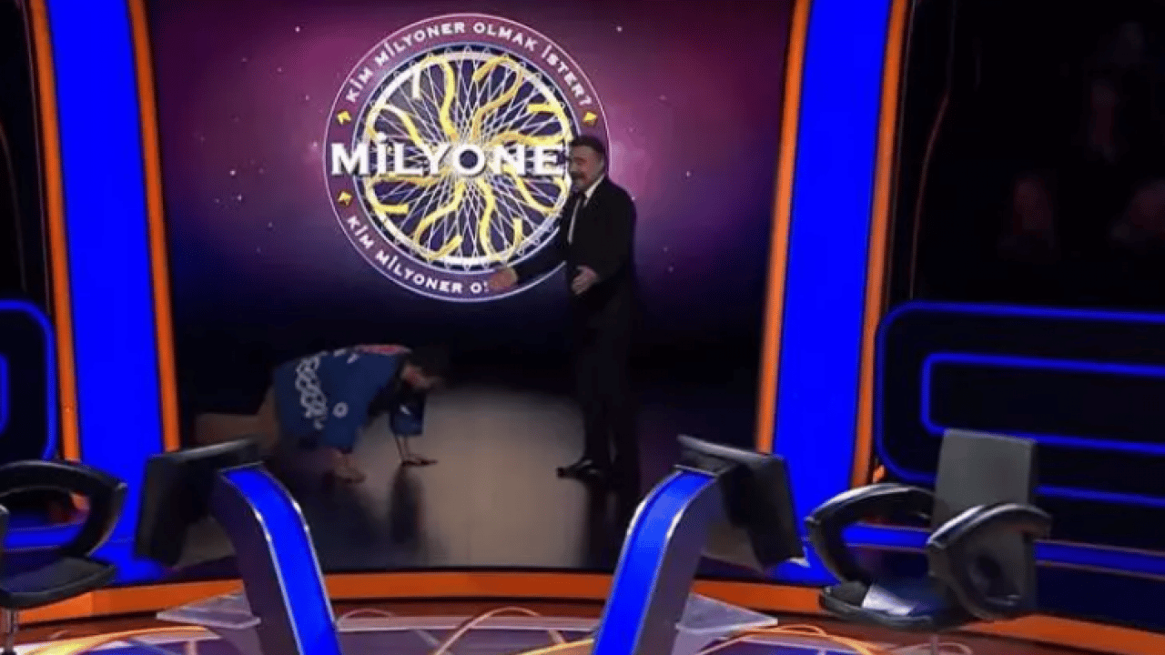 Foto - Milyoner'de ağızları açık bırakan anlar! Birden yere kapandı... Oktay Kaynarca şaştı kaldı