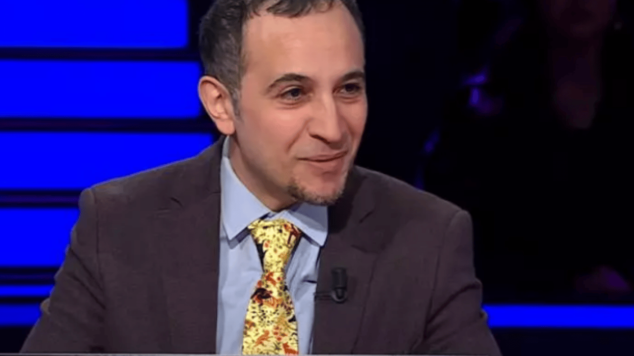 Foto - 500 bin TL'lik soru şok etti! Joker bile kullanmadan çekildi!