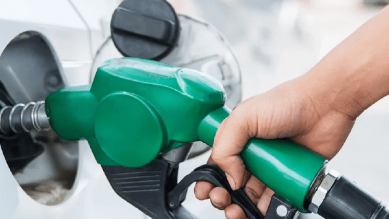 Foto - Milyonlarca araç sahibini ilgilendiriyor: 24 saatte ikinci zam!