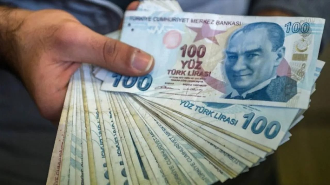 Foto - Milyonlarca emekliye soğuk duş! Ankara kulislerinden sızan haber her şeyi altüst etti: Resmen kahrolacaklar