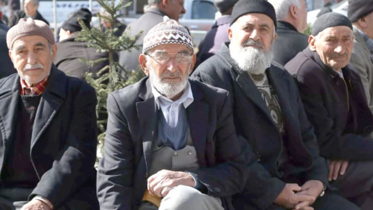 Foto - Milyonlarca emekliyi ilgilendiriyor: Aralık mı Ocak mı? 