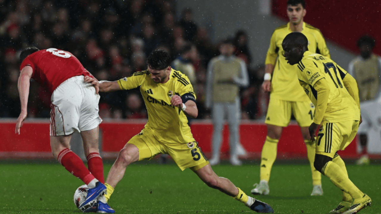 Milyonlarca Fenerbahçe taraftarı kahrolacak! Beşiktaş'ın kapısından döndü! Vitor Pereira götürüyor