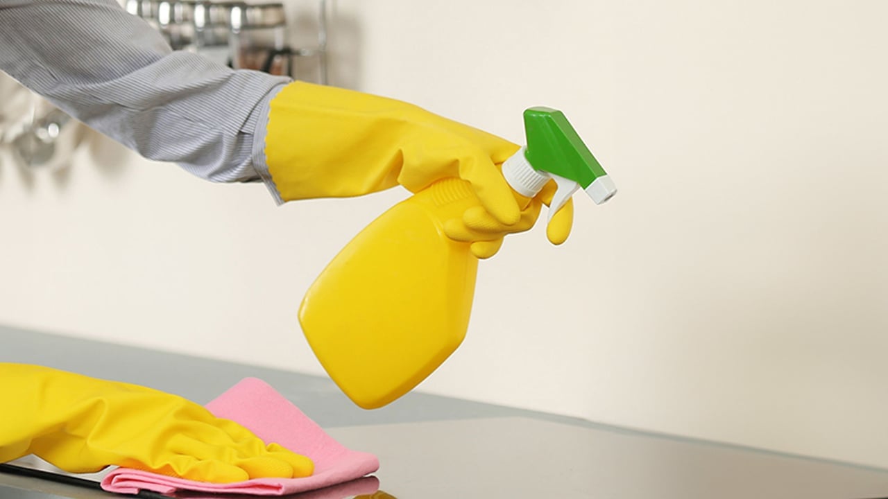 Milyonlarca kişinin talep ettiği çamaşır suyu: İki temizlik ürünü çatışıyor, ilgili sonucu açıklandı! Bakın neymiş