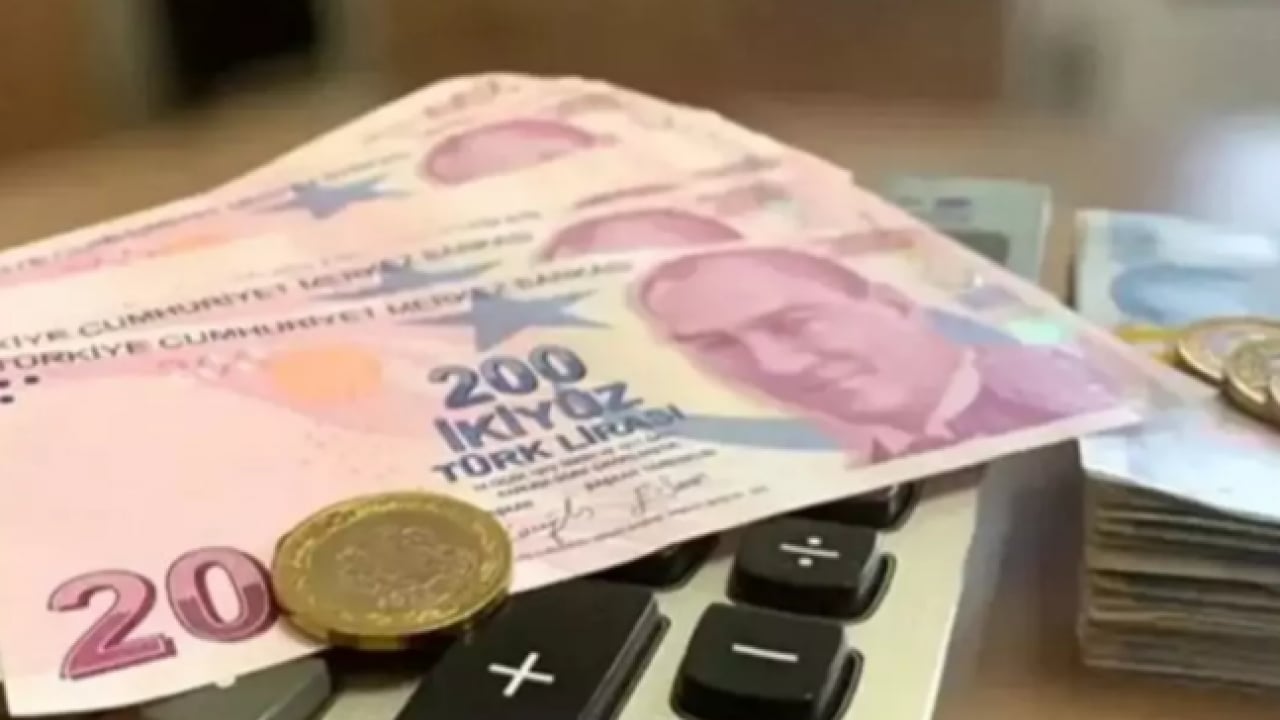 Foto - Milyonların gözü kulağı bu tarihteydi: Memur emekli 2026 maaş zam farkları ne zaman ödenecek? 