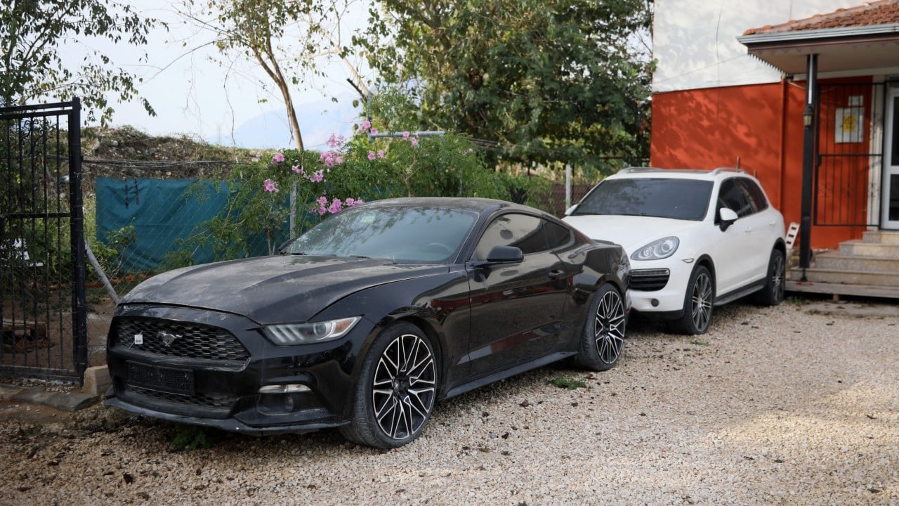 Foto - Milyonluk servet çürüyor! Yediemin otoparkı ‘araç mezarlığı’na döndü