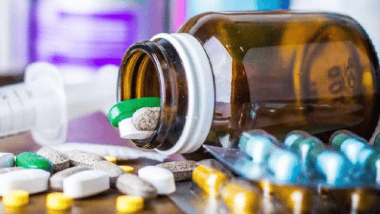 Foto - Milyonluk vurgunda düğmeye basıldı! Reçeteli zehir ticaretine darbe: 34 kişi tutuklandı