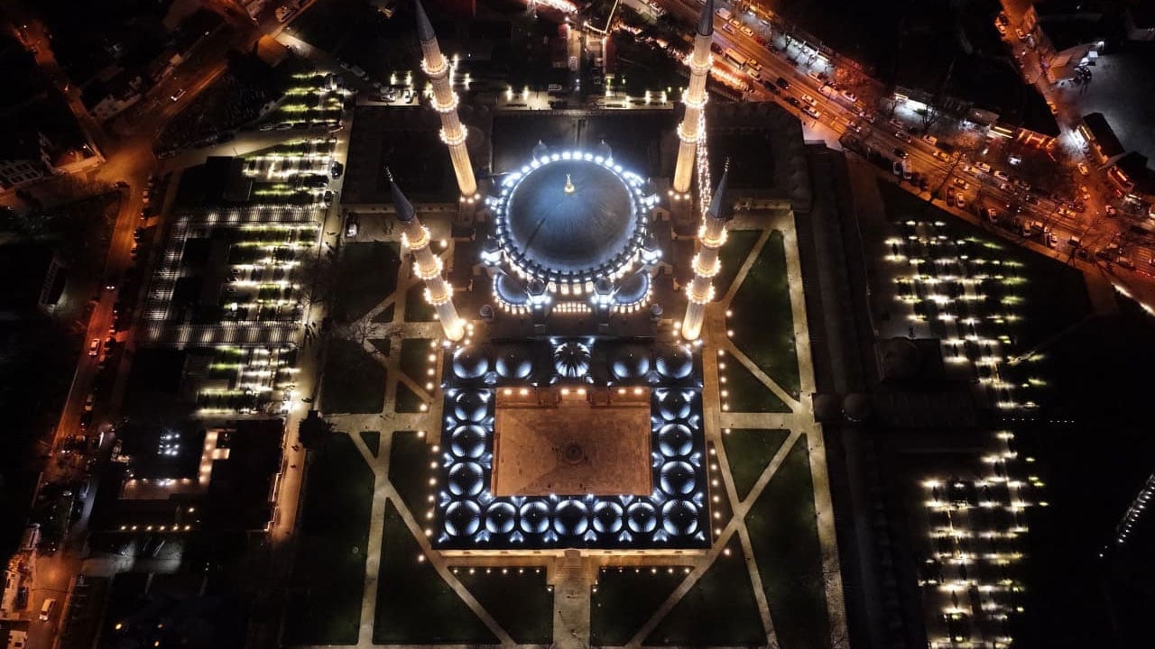 Foto - Mimar Sinan’ın ustalık eseri yeniden ışıklandı! Selimiye Camii'nden muhteşem dönüş
