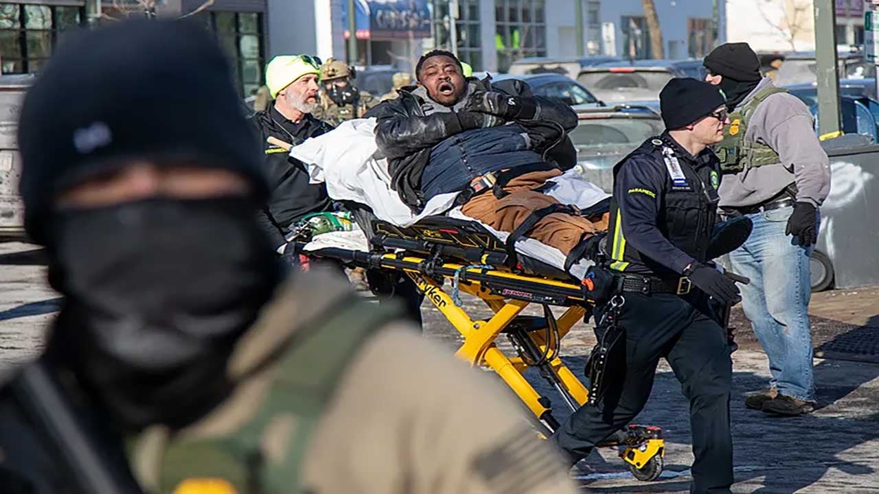 Foto - Minneapolis sokaklarında federal kurşun sesleri! ABD’de iç savaş provası mı? O yoğun bakım hemşiresinin ölümü krizi patlattı!