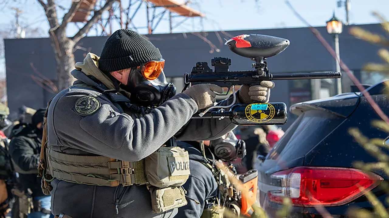 Foto - Minneapolis sokaklarında federal kurşun sesleri! ABD’de iç savaş provası mı? O yoğun bakım hemşiresinin ölümü krizi patlattı!