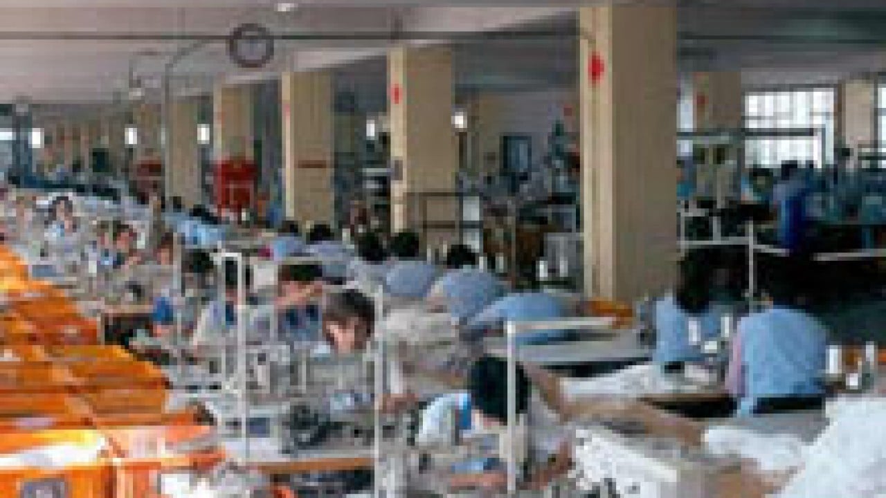 Foto - Mısır'a fabrika kuran Türk tekstil devinde Arap işçiler ayaklandı! Türkiye'yi işaret edip isyan çıkarttılar