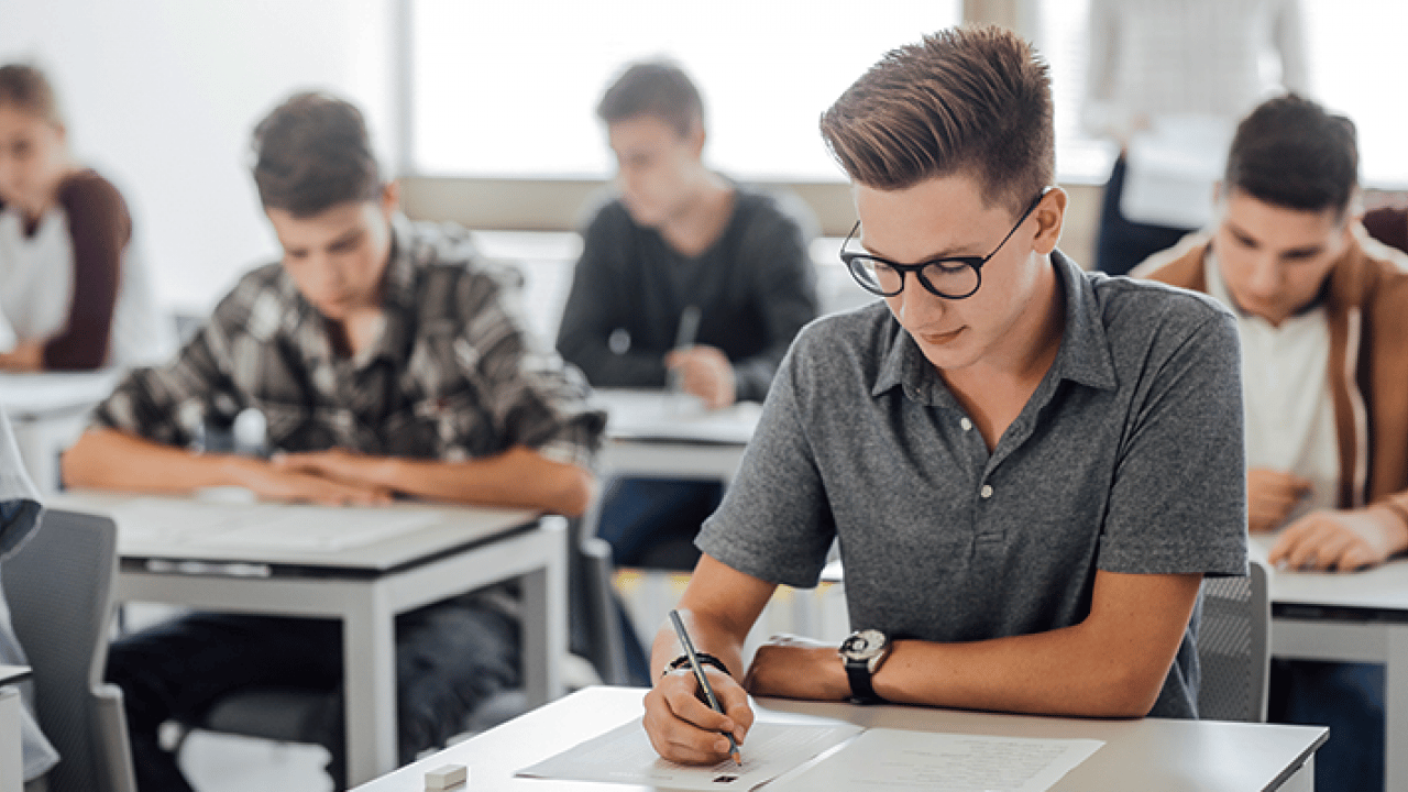 Foto - Mobil ve kişiye özel sınava hazırlık modeli SınavBoard