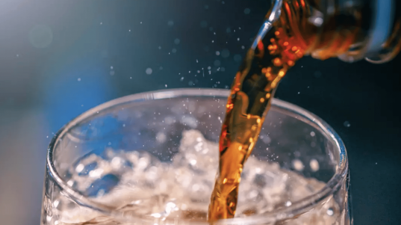 Moloz yığınına çevirebilir: Böbrek yetmezliğinin asıl nedeni: O içeceği mutfağınıza sokmayın