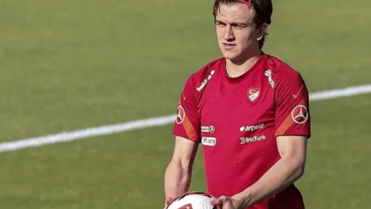 Foto - Montella tercihini yaptı! Milli takımda yer almayacak isimler dikkat çekti!