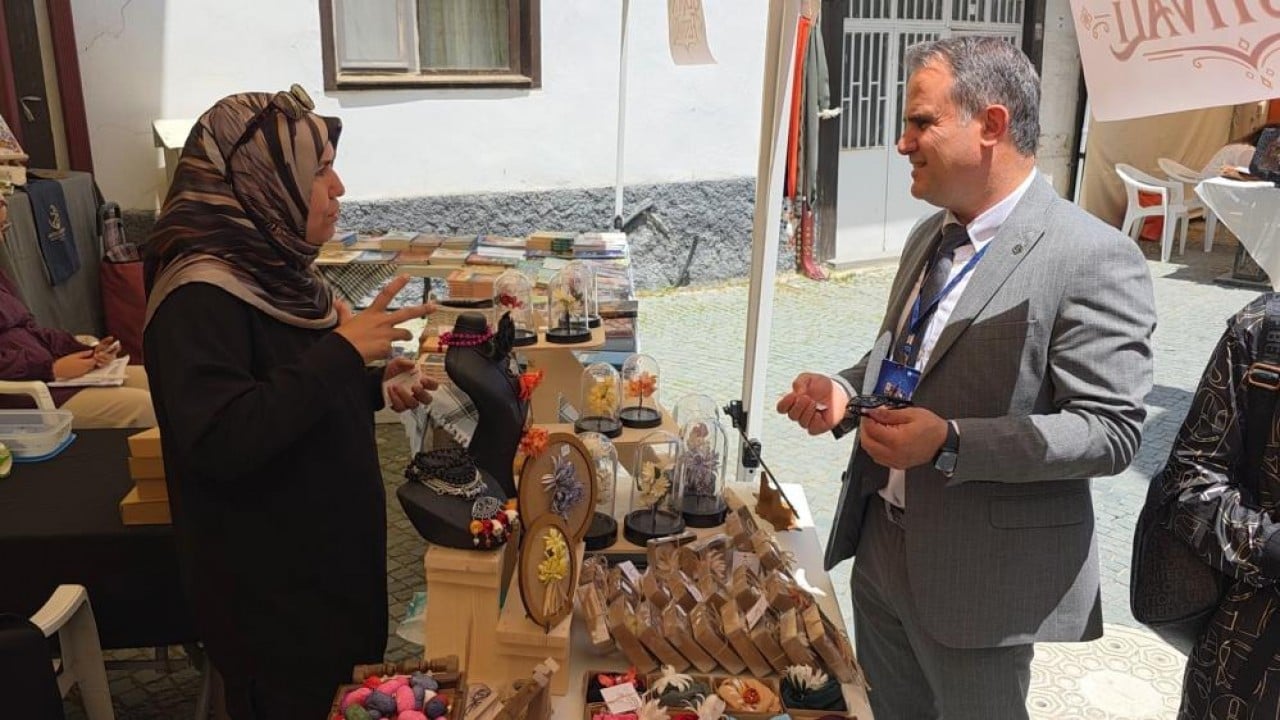 Foto - ‘Mor Cepken’ geleneği ipek kozalarla geleceğe taşınıyor