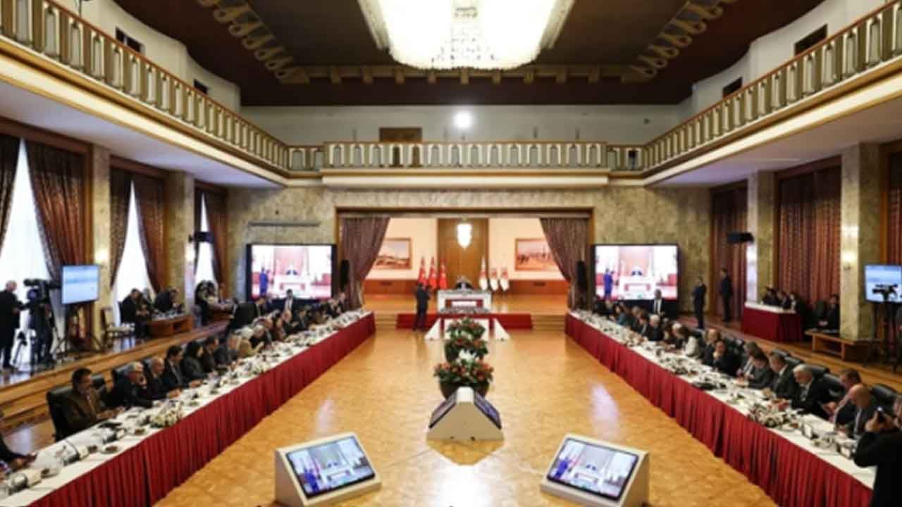 Foto - Mossad sessiz sedasız harekete geçti! 'Türkiye ile anlaşmayın' talimatı yolladılar