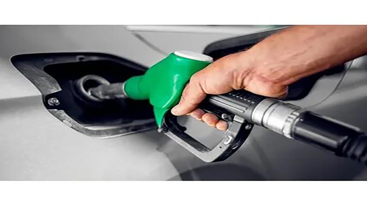 Foto - Motorine dev indirim! Akaryakıt fiyatları güncellendi