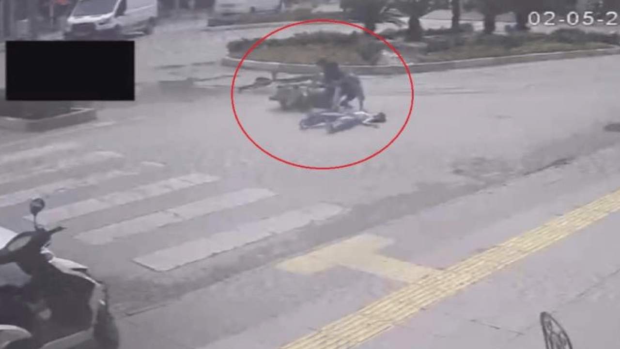 Motosiklet bisiklete çarptı: 2’si çocuk 3 yaralı