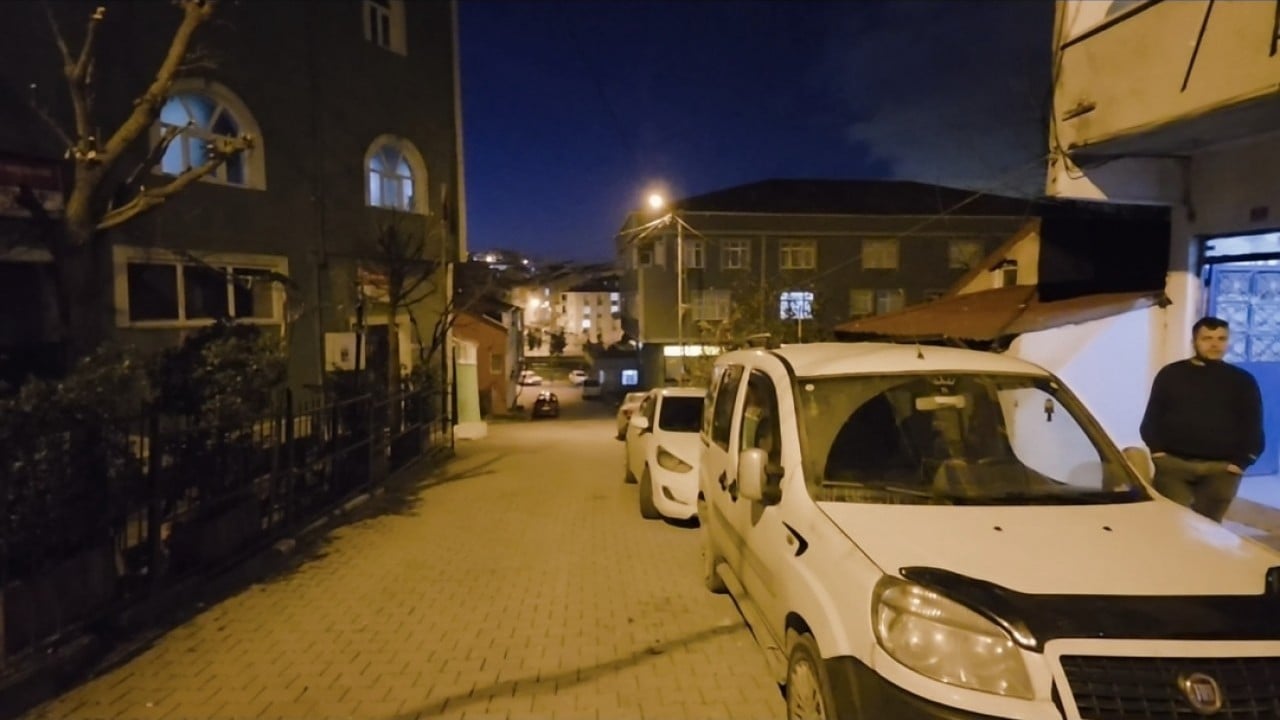 Foto - Motosikletli iki şüpheli anne ve çocuğu darp etti: 200 bin liralık vurgun yaptılar