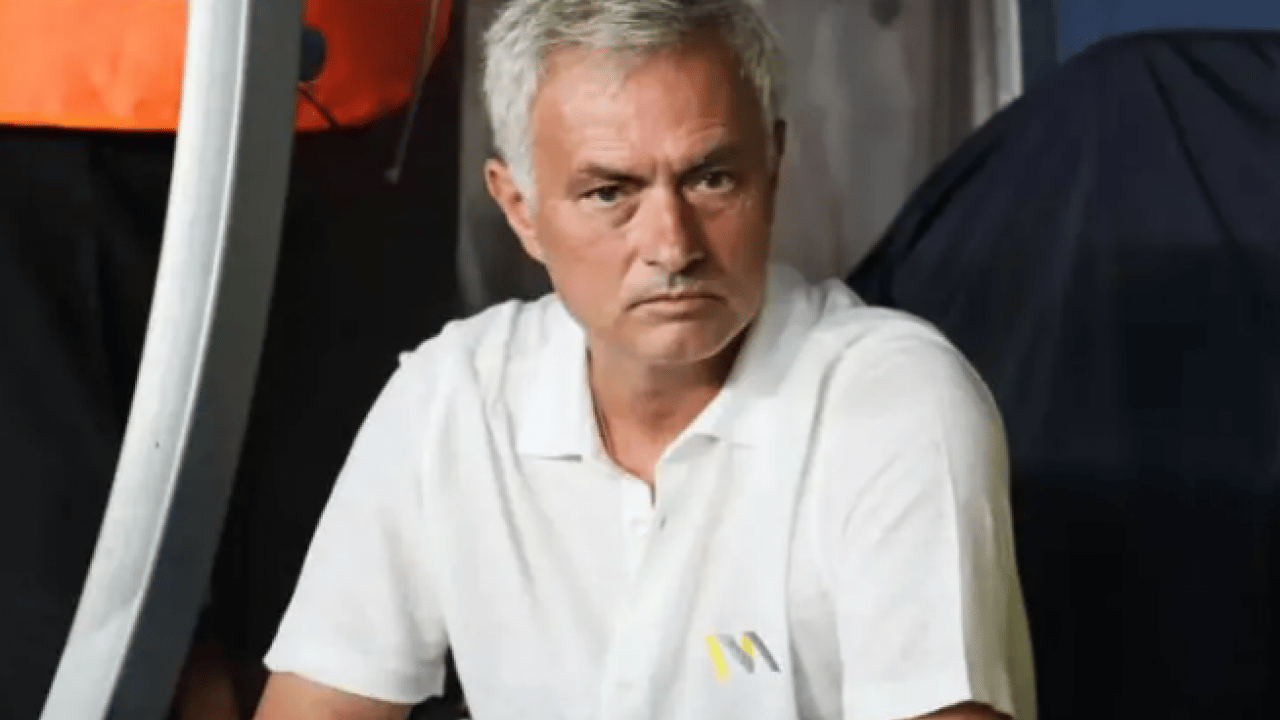 Mourinho'dan yıldız isme Fenerbahçe izni: Anlaşırsan git!