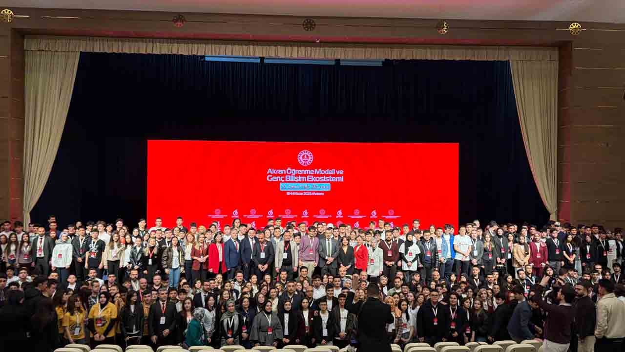 Foto - Muhalefet yerden yere vuruyordu: Okullarda Fatih Projesi ile nereden nereye