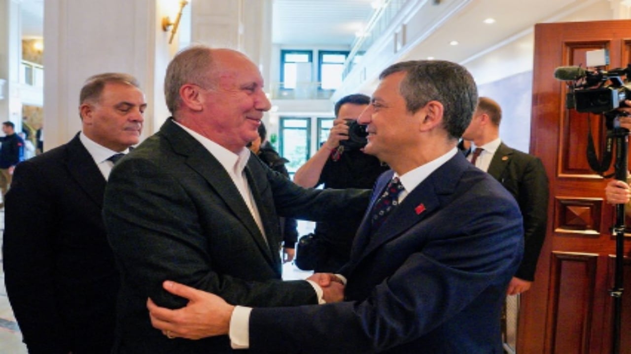 Foto - Muharrem ortalığı karıştırdı, Özgür’den şok cevap geldi! İnce ile Özel de birbirine girdi 
