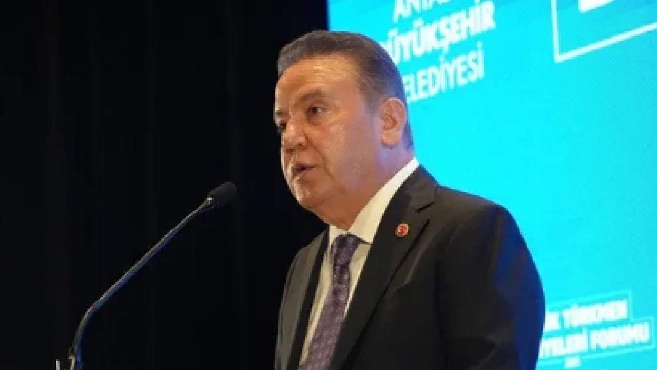Foto - Muhittin Böcek’in rüşvet davasında şok ifade: ‘Altınları çantayla alıp…’