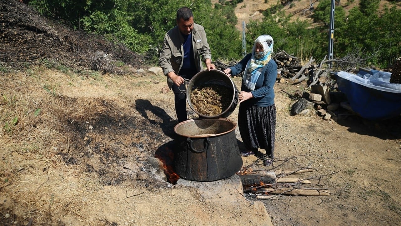 Foto - Muhteşem lezzetini geleneksel yöntemle üretilmesine borçlu