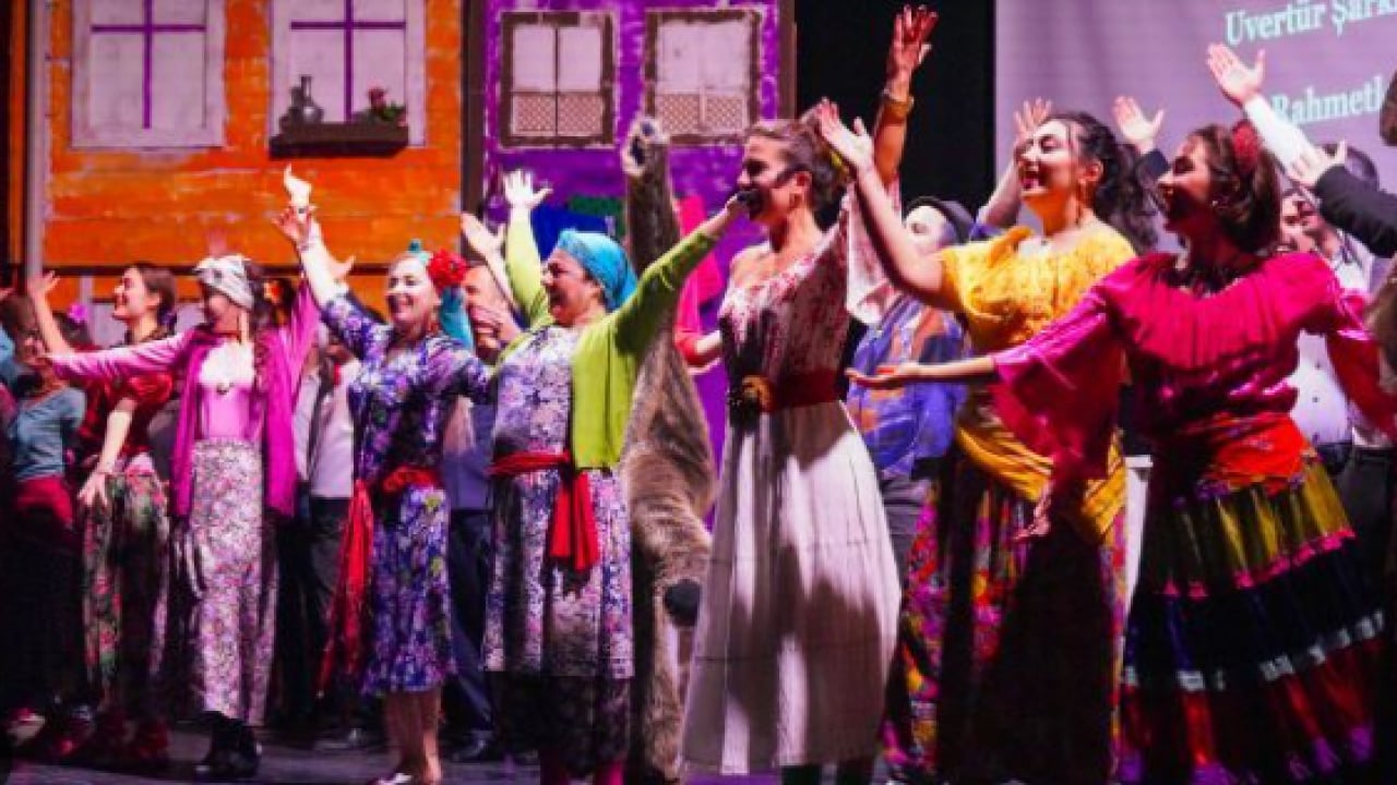 Foto - Müjdat Gezen Sanat Merkezi’nde skandal: 