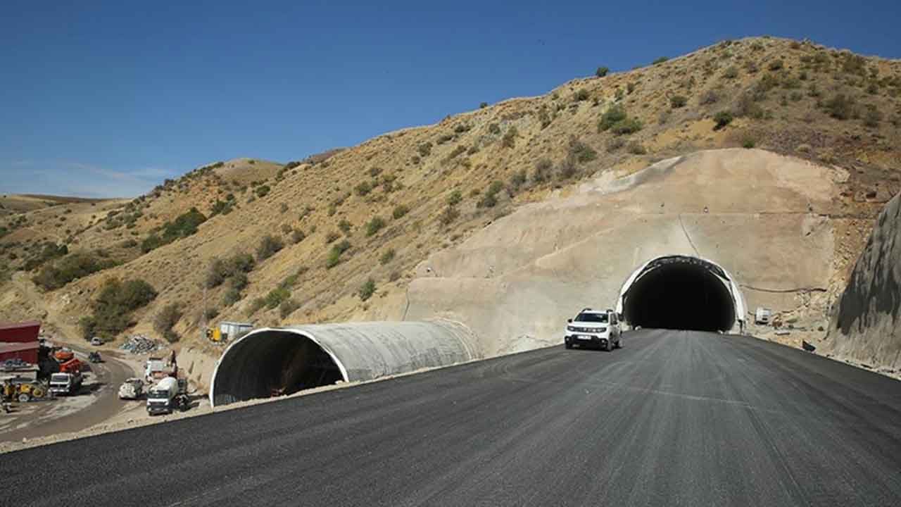 Foto - Müjdeli haber kamuoyu ile paylaşıldı: 35 dakikalık yol 10 dakikaya düşecek