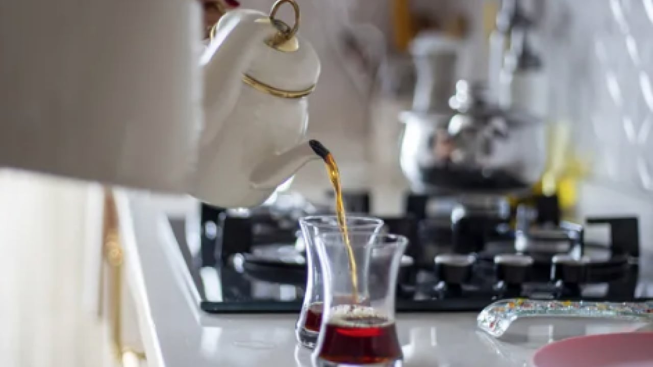 Foto - Mükemmel bir çay için... Çay demlerken yapılan bu hata tüm tadı adeta yok ediyor! Peki ama nasıl?