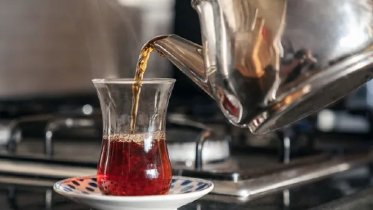 Foto - Mükemmel bir çay için... Çay demlerken yapılan bu hata tüm tadı adeta yok ediyor! Peki ama nasıl?