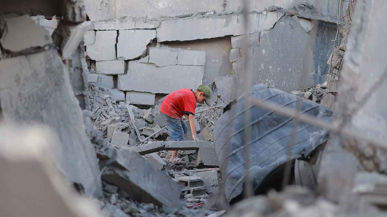 Foto - Mülteci kampı vuruldu! Şehitler var... Feci görüntüler