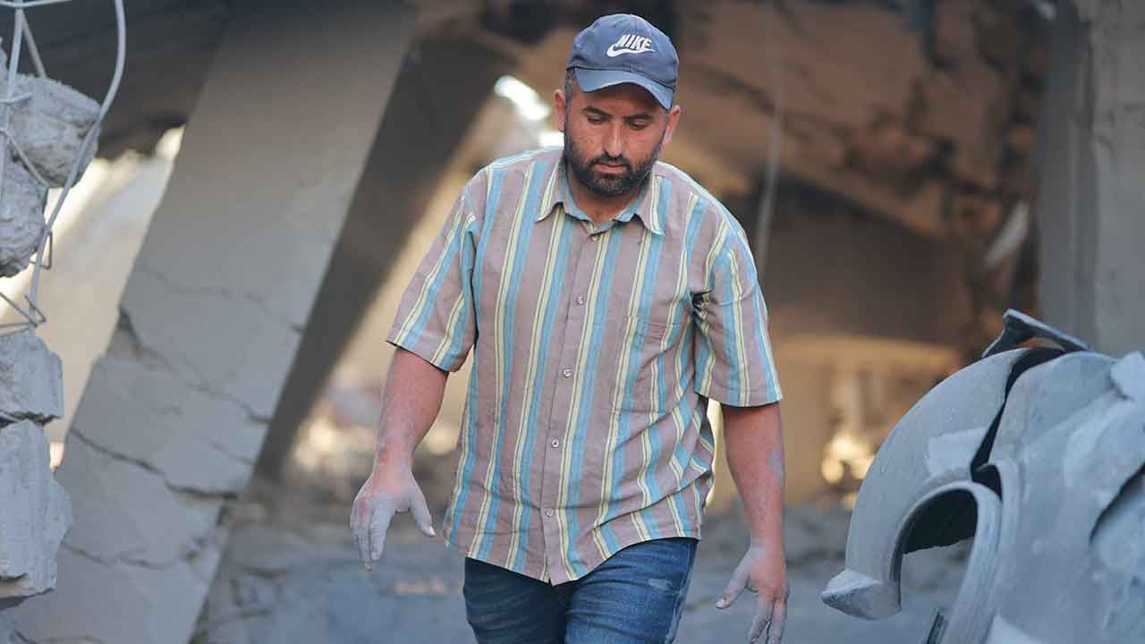 Foto - Mülteci kampı vuruldu! Şehitler var... Feci görüntüler