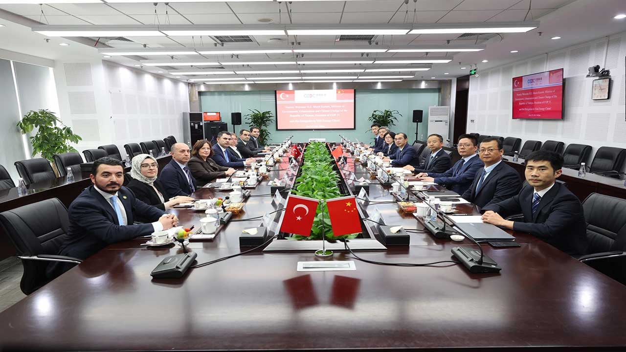 Foto - Murat Kurum'dan Pekin'de gövde gösterisi! COP31 vizyonuyla dünya devlerini Türkiye'ye davet etti!