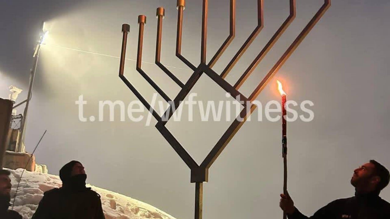 Foto - Müslüman topraklarında Hanuka mumları yakıldı