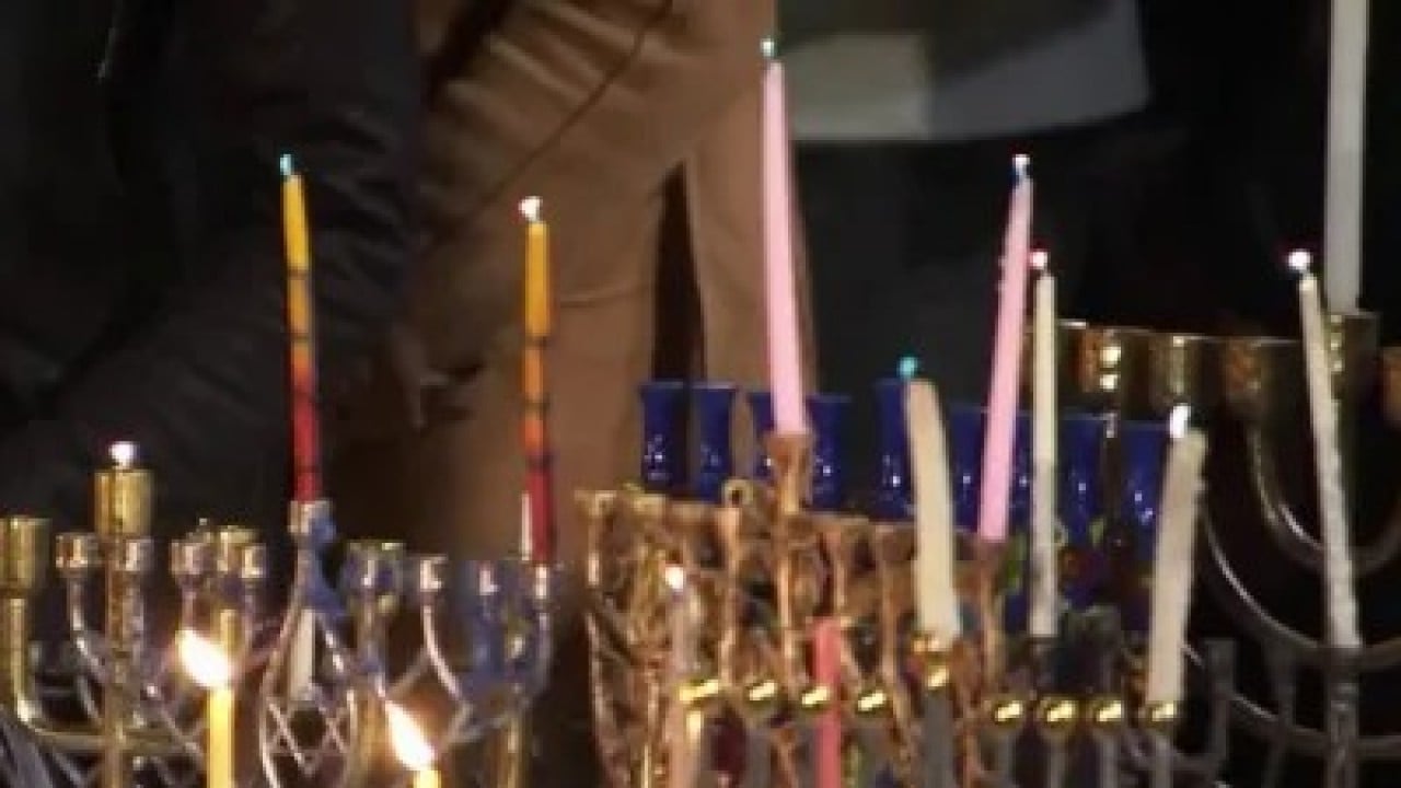 Foto - Müslüman topraklarında Hanuka mumları yakıldı