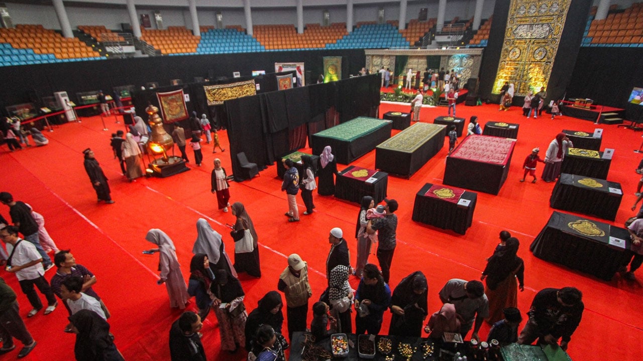 Foto - Müslümanlar akın etti! Efendimizden günümüze kalan eşyalar sergileniyor