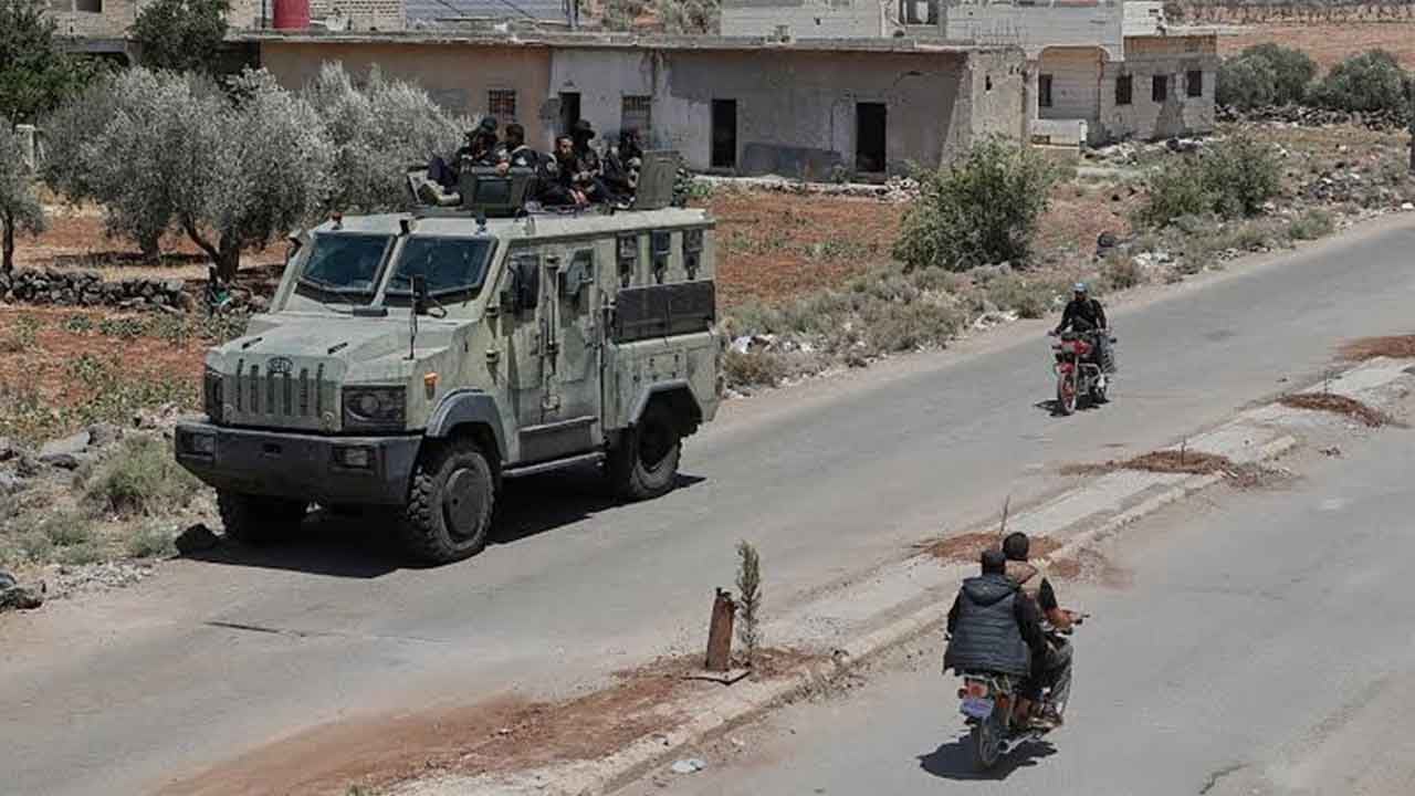 Foto - Müslümanları ölüm kampına götüren istihbaratçı enselendi!