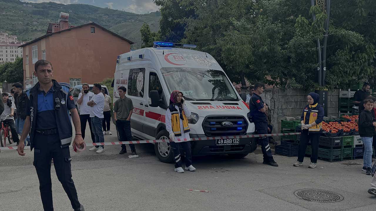 Foto - Muş'ta dehşet anları! Polise silahlı saldırı