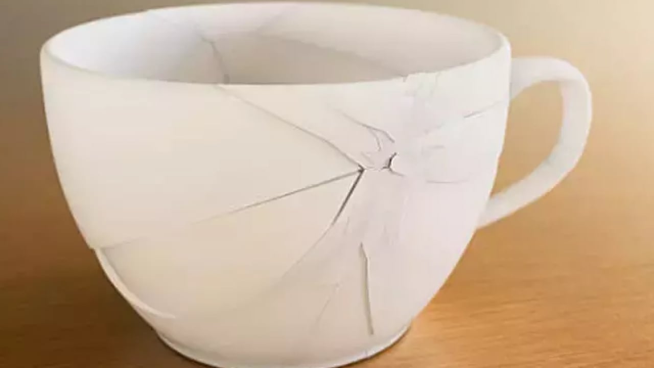 Foto - Mutfağınızda varsa çöpe atın: Basit çatlak deyip geçmeyin!