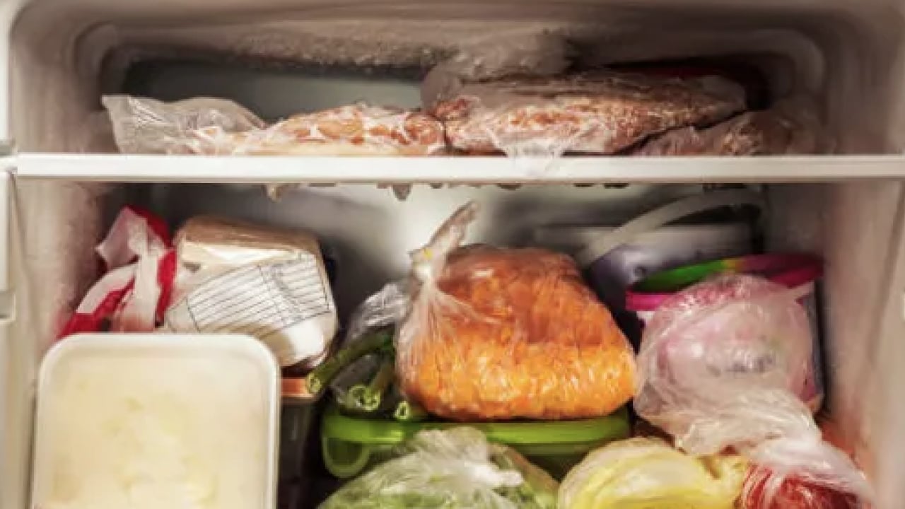 Foto - Mutfak krizi yaşanmayacak artık... Bu yöntem buzluktan çıkardığınız etin 30 dakikada çözülmesini sağlıyor!