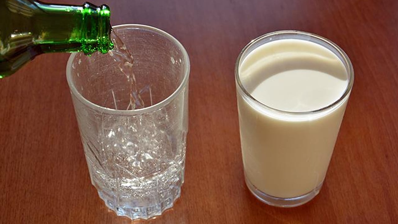 Foto - Mutfaktaki iki malzeme ile topuk çatlaklarından kurtulun: Topuk çatlaklarına ne iyi gelir? Mutfağın görünmez kahramanları!