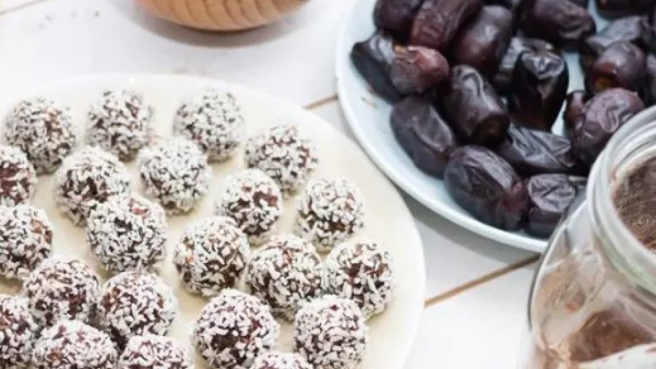 Foto - Müthiş bir lezzet şöleni... Hurma topu nasıl yapılır? Hurmadan yapılan sağlıklı atıştırmalık tarifi