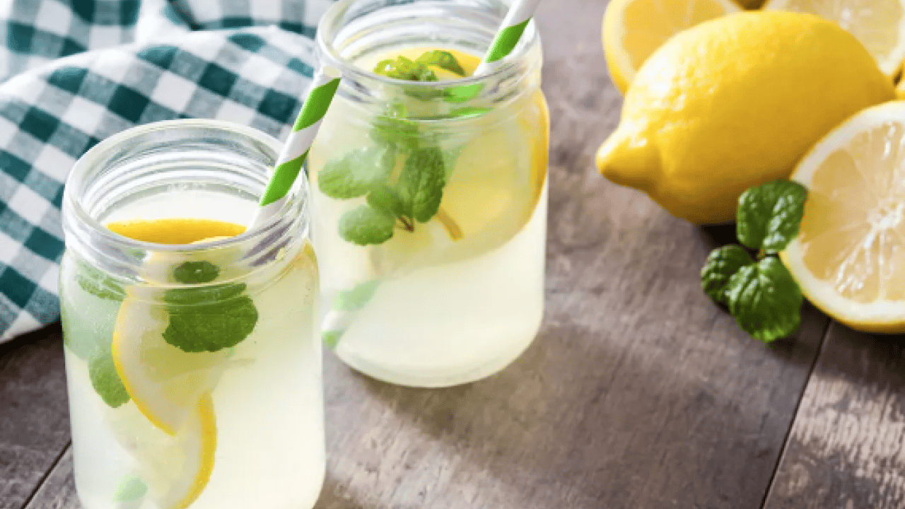 Foto - Müthiş bir şifa olacak... Her sabah aç karnına için: Karaciğerdeki yağı 15 günde temizliyor