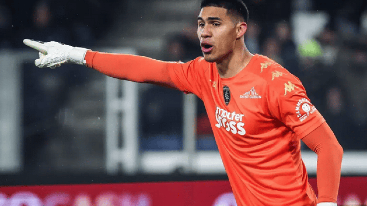 Foto - Müthiş transfer diyerek duyurdular ama... Beşiktaş'a 257 gündür resmi maç oynamayan kaleci